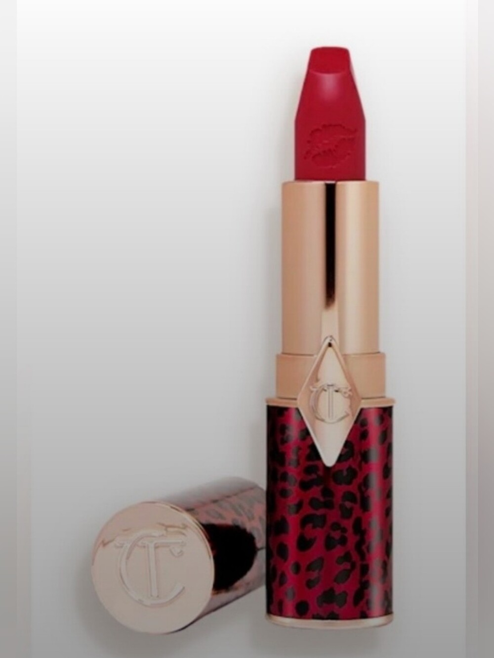 NIB Charlotte Tilbury Red Matte Lipstick In Mother Patsy(Bold Red)💄💋full Size